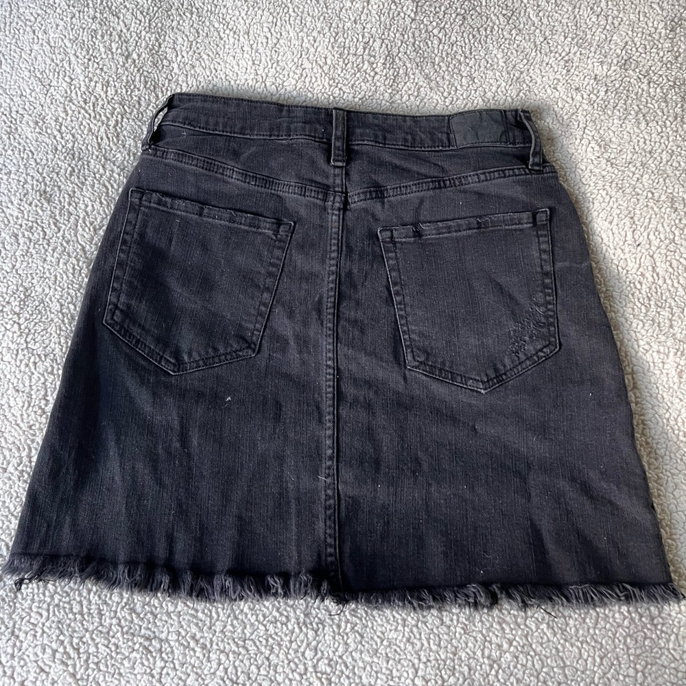 Aeropostale mini skirt- never worn!